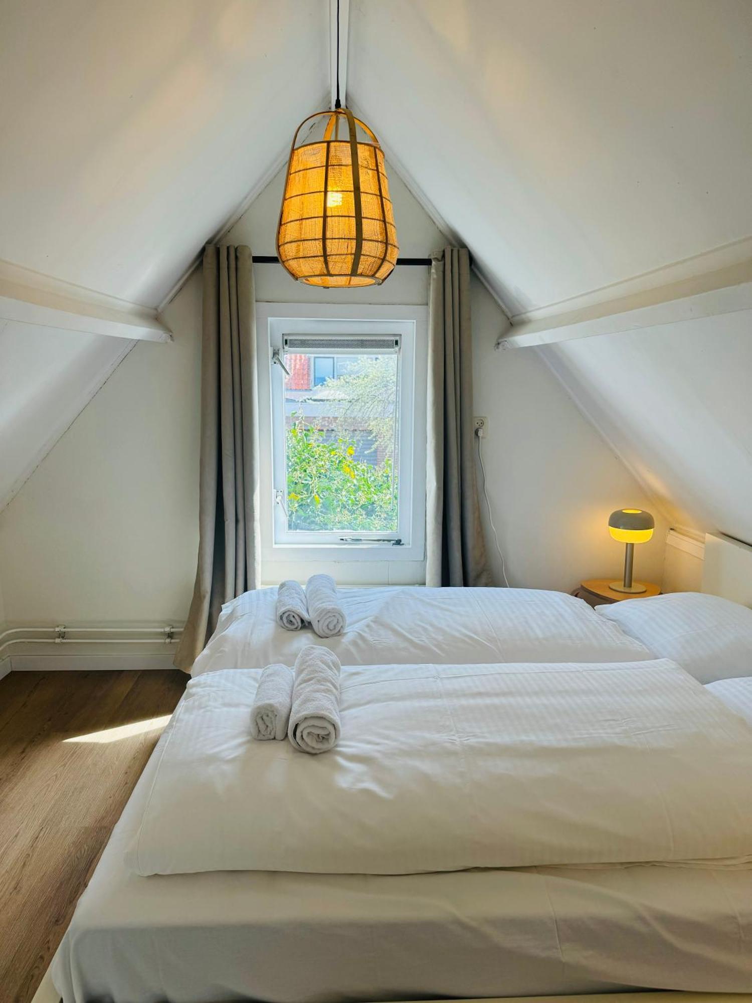 Apartament Hello Noordwijk - Tiny House Julianastraat 12 Zewnętrze zdjęcie