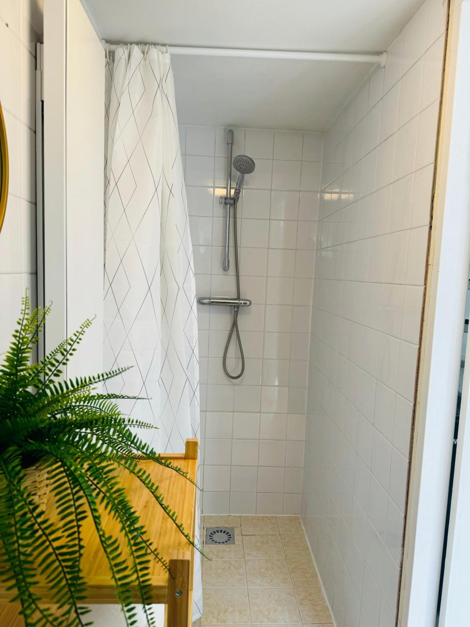 Apartament Hello Noordwijk - Tiny House Julianastraat 12 Zewnętrze zdjęcie